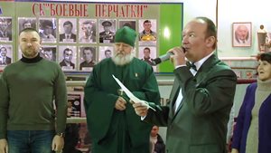 У Запоріжжі священик УПЦ (МП) дякує співробітникам «Беркуту» за те,