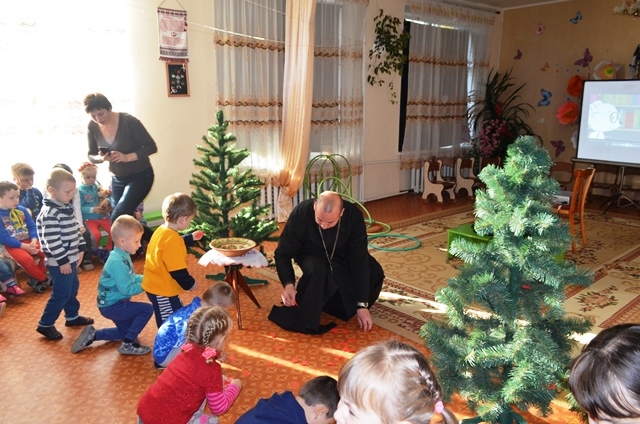 Священики -екологи намагаються достукатися до зовсім юних і вельми поважних вірян