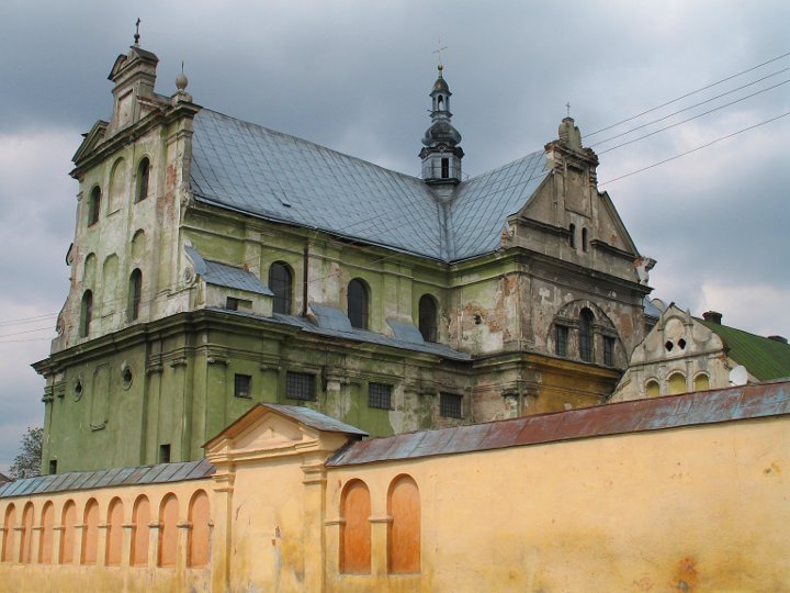 Монастир у Жовкві відреставрують за 28 мільйонів грн.