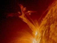 Ангел з плазми на сонці