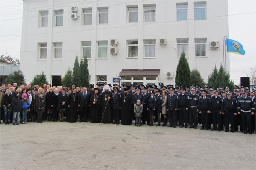  На Волині єпископ УГКЦ і УПЦ КП освятили основу скульптури Матері Божої