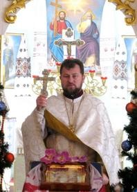 Настоятель Свято-Духівського храму о.Василій Мазурик Настоятель Свято-Духівського храму о.Василій Мазурик