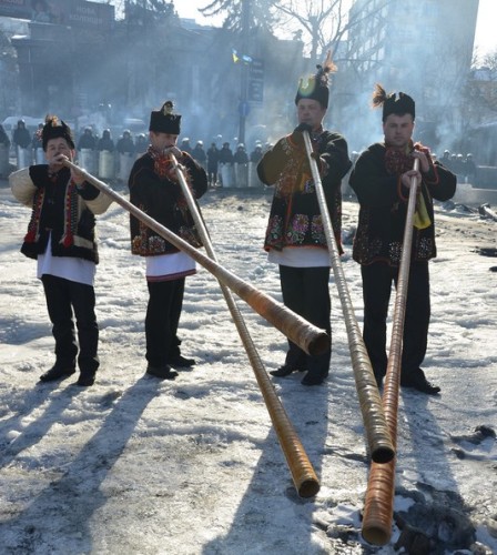Єпископ Коломийсько-Чернівецької УГКЦ в четвер очолив молитву за Україну на Майдані Незалежності