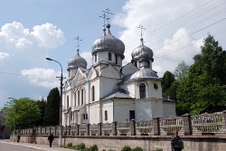 На Львівщині громада МП офіційно віддала свою церкву у підпорядкування УПЦ КП