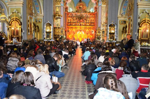 60 паломників на чолі із настоятелем екуменічної спільноти братів з Тезе у Франції молились у Львові