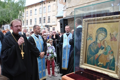 У Львові зустріли ікону Матері Божої Неустанної Помочі.(ФОТО)