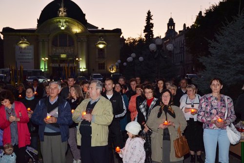 Чернівці: відбулася міжконфесійна молитва за мир в Україні.(ФОТО)