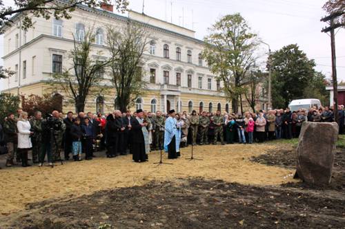 Захисників України вшанували у Жовкві.(ФОТО)