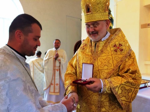військово-медичного капелана нагороджено відзнакою «За служіння Богу і Україні»