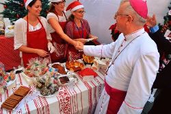 На місцевому Різдвяному ярмарку в Абу-Дабі виступить українська громада