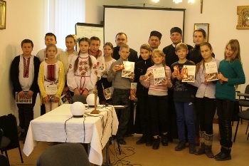 У Луцьку відбувся екзархальний рівень інтелектуальної гри брейн-ринг на тему: «Найдорожчий Таточко»