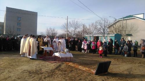 На одещині закладено наріжний камінь під будівництво храму святих мучеників Макавейських УГКЦ.(ФОТО) На одещині закладено наріжний камінь під будівництво храму святих мучеників Макавейських УГКЦ.(ФОТО)
