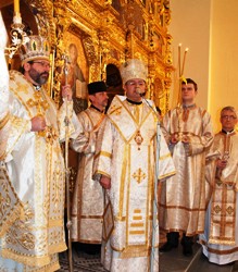 Перемишль: відбувся Чин введення на митрополичий престол Арх. Євгена Мирослава (Поповича).ФОТО