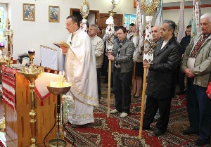Окупований Луганськ: священик УГКЦ повернувся, аби й далі відкривати двері храму для вірян...