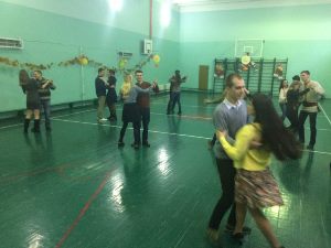 Київ: на підтримку воїнів АТО молодь УГКЦ влаштувала танці