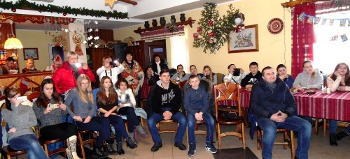 На Львівщині для дітей зі Сходу колядував вертеп Карітасу
