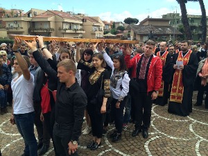 Хресну дорогу за Україну молились у Римі.(ФОТО)