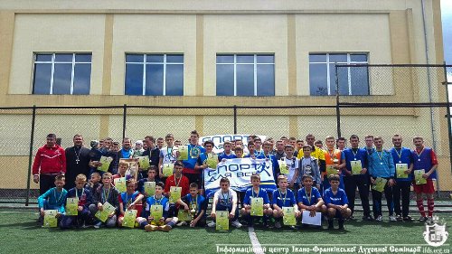 В Івано-Франківську завершився міні-футбольний турнір на кубок Івано-Франківської Архієпархії УГКЦВ Івано-Франківську завершився міні-футбольний турнір на кубок Івано-Франківської Архієпархії УГКЦ