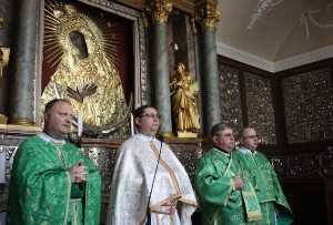 У вільнюській каплиці Остробрамської ікони Божої Матері спільно молились прибалтійці та українці 