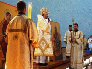 Патріарх Свтослав очолив Літургію для близько 2000 молоді у Кракові