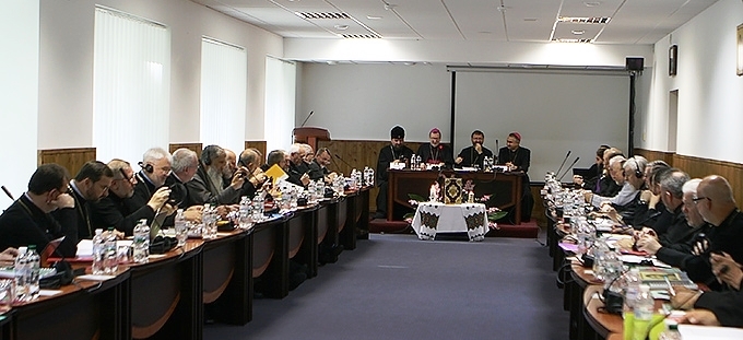 Членів СинодуУГКЦ привітали запрошені гості Членів СинодуУГКЦ привітали запрошені гості
