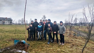 Триває Еко-акція “Посади дерево миру”