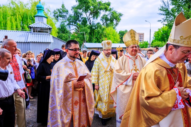 Свято харківських греко-католиків: сльози, радість, погляд у майбутнє