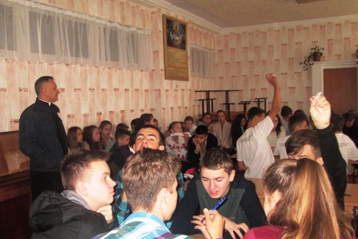 В УГКЦ проходять Єпархіальні рівні християнської інтелектуальної гри «Що?Де?Коли?»