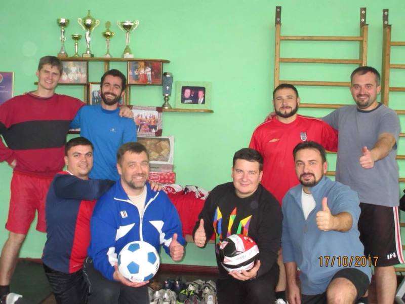 Як священики проповідують людяність через спорт