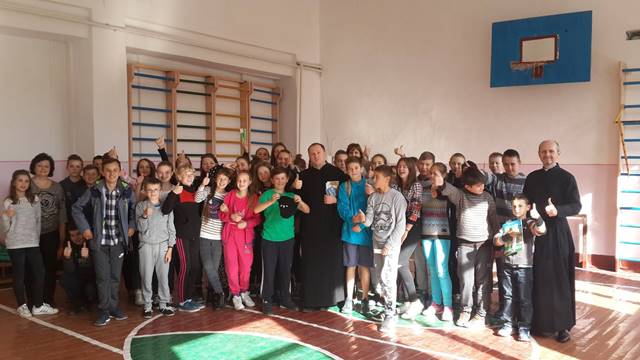 Посаджені зернини вже рясно проросли