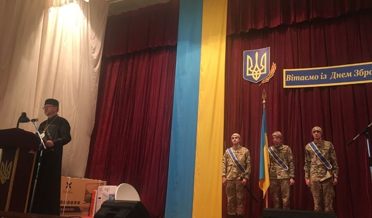 Владика подякував військовим за мирне небо над Україною