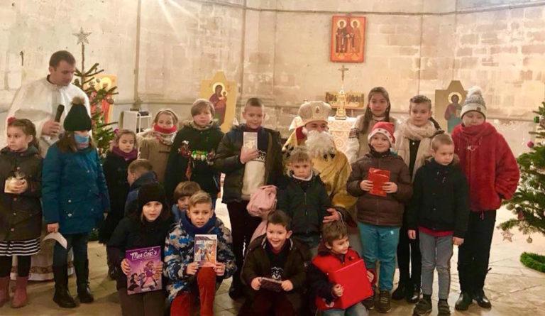 “Різдво в королівстві Анни Ярославни” та свято св.Миколая в Санлісі “Різдво в королівстві Анни Ярославни” та свято св.Миколая в Санлісі