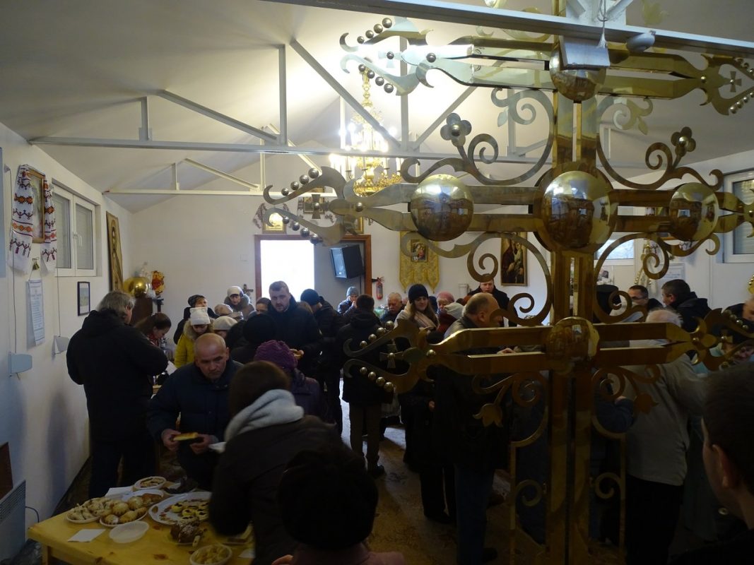 У Харкові пройшов благодійний ярмарок “Допоможи Миколаю”