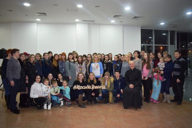 “Pro choice чи все-таки Pro life?” : у Хмельницькому відбулась відкрита дискусія з доктором морального богослов’я о.Ігорем Бойком