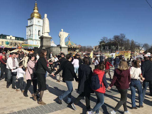 У Києві відбулися традиційні «Гаївки на Софіївській»