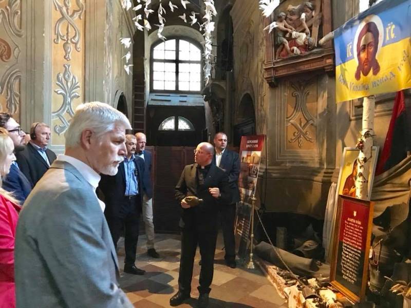 Гарнізонний храм відвідав Військовий комітет НАТО