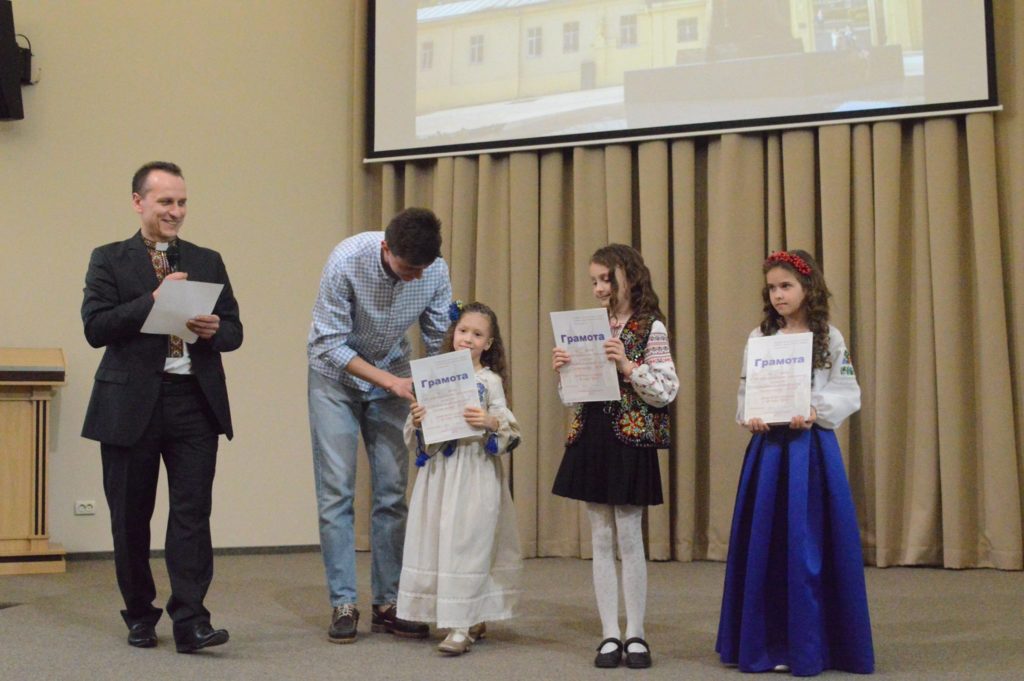Відбувся Архиєпархіальний рівень співочого конкурсу «Пісня серця 2018»
