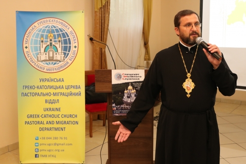 Владика Михаїл Бубній: Дружина священика - це 70% його пасторального успіху
