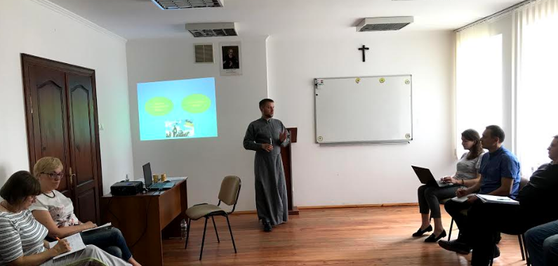 УГКЦ провела вишкіл лідерів груп взаємодопомоги для дружин і матерів учасників АТО