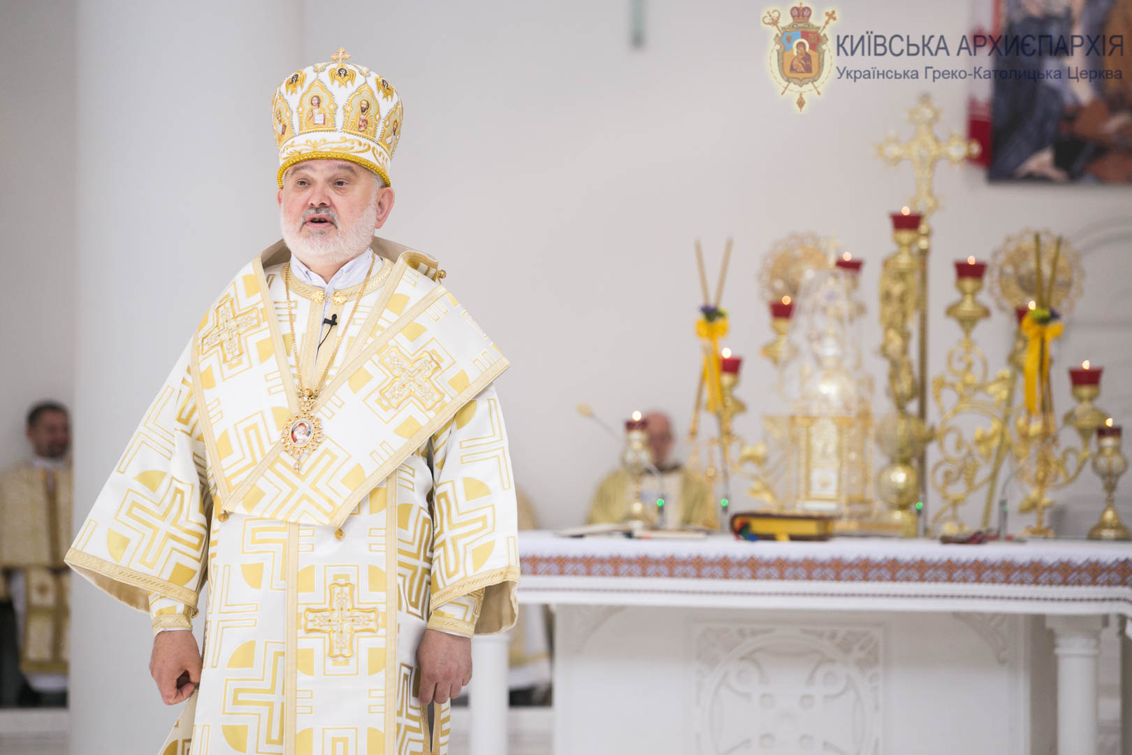 «Ми сьогодні молимося за усіх, хто поклав свою цеглинку у будову цього храму», – владика Йосиф з нагоди 5-річниці освячення Патріаршого собору