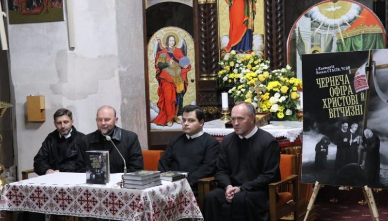 У Вільнюсі молилися за мир в Україні перед чудотворною іконою Остробрамської Матері Божої