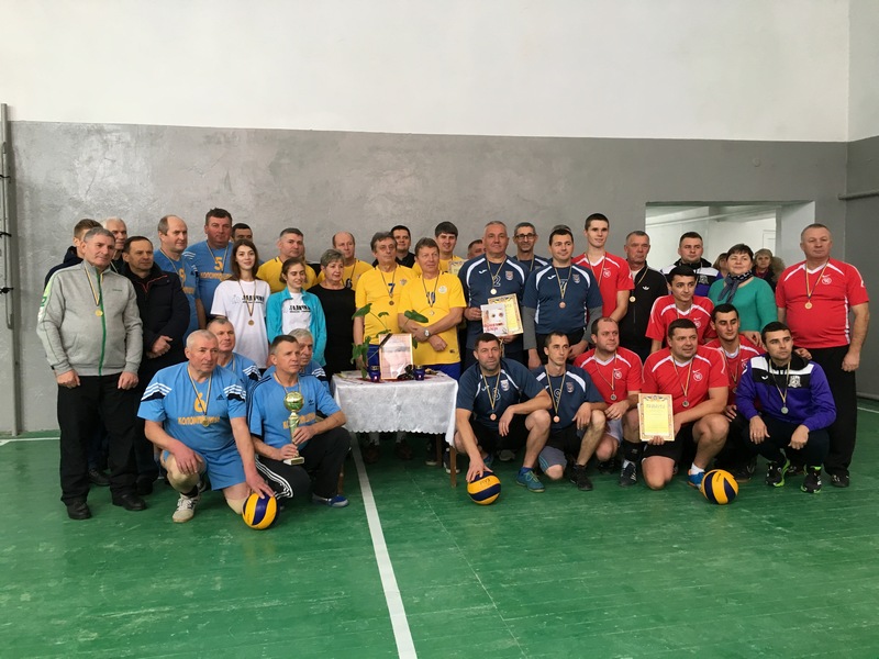 Духовенство Коломийської єпархії взяло участь у волейбольному турнірі 