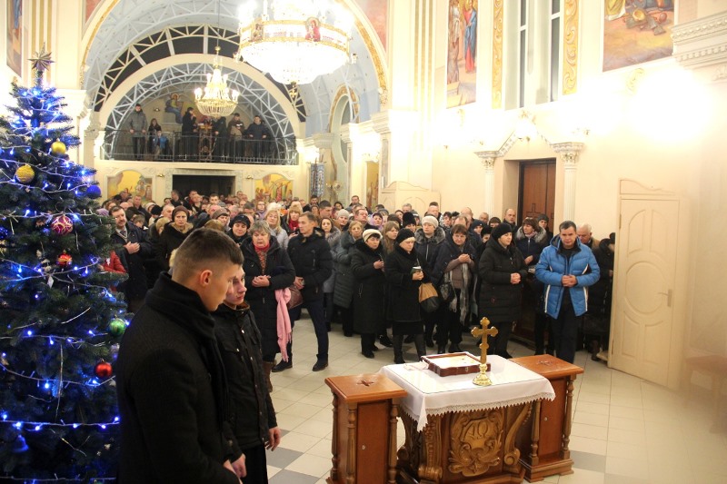 У Зарваниці молитовно зустріли Новий 2019 