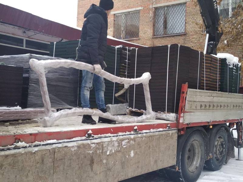 Майданчик для “особливих” дітей (ВІДЕО)