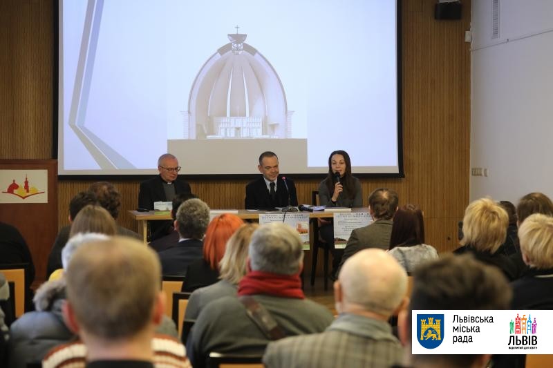 У Львові презентували книгу «Маріо Ботта. Центр Божого Провидіння. Львів» (ВІДЕО)