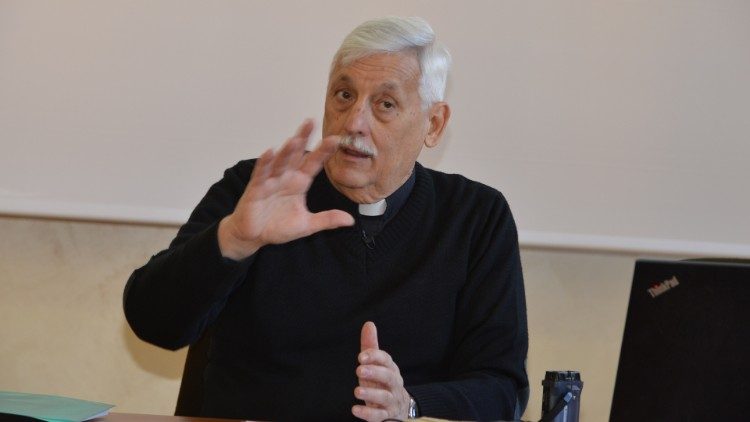 Папа: апостольські пріоритети Єзуїтїв співзвучні з напрямними Церкви