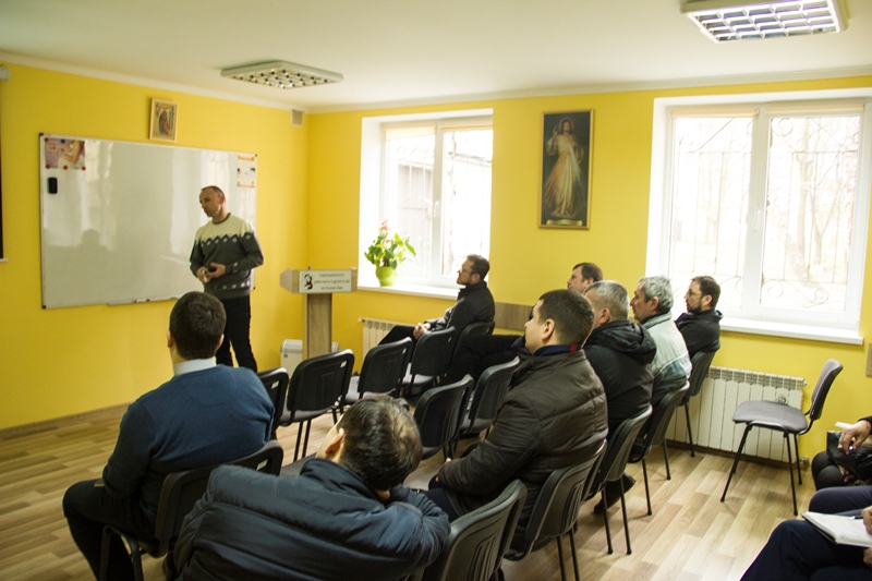 Відбувся другий етап вишколу викладачів Центру перед подружнього приготування