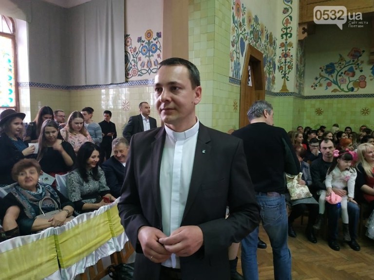 У Полтаві відбувся перший «Сонячний бал» (ВІДЕО)