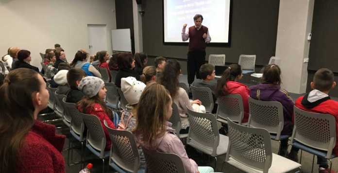 Презентація нового мультиплікаційного збірника «Святкове намисто»