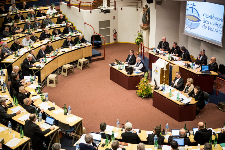 Владики Борис і Гліб беруть участь у пленарній асамблеї Конференції католицьких єпископів Франції